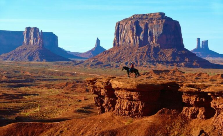 Monument Valley - Valleys