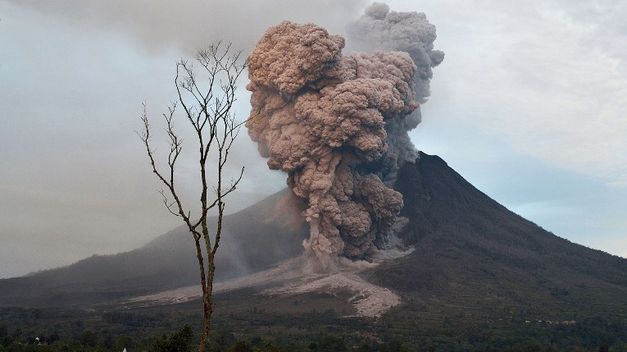 Sinabung volcano